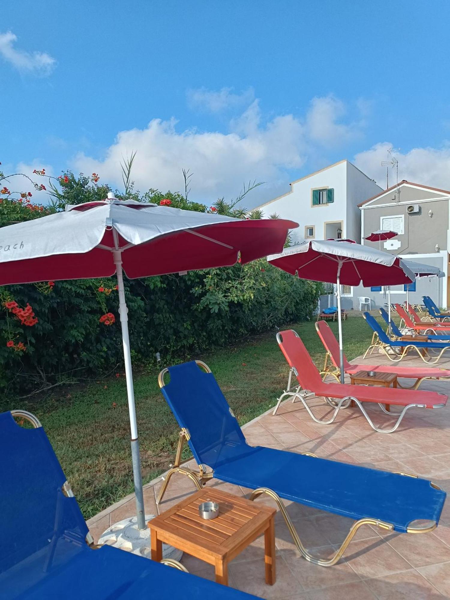 Sofia Beach Apartments Kavos Exterior photo