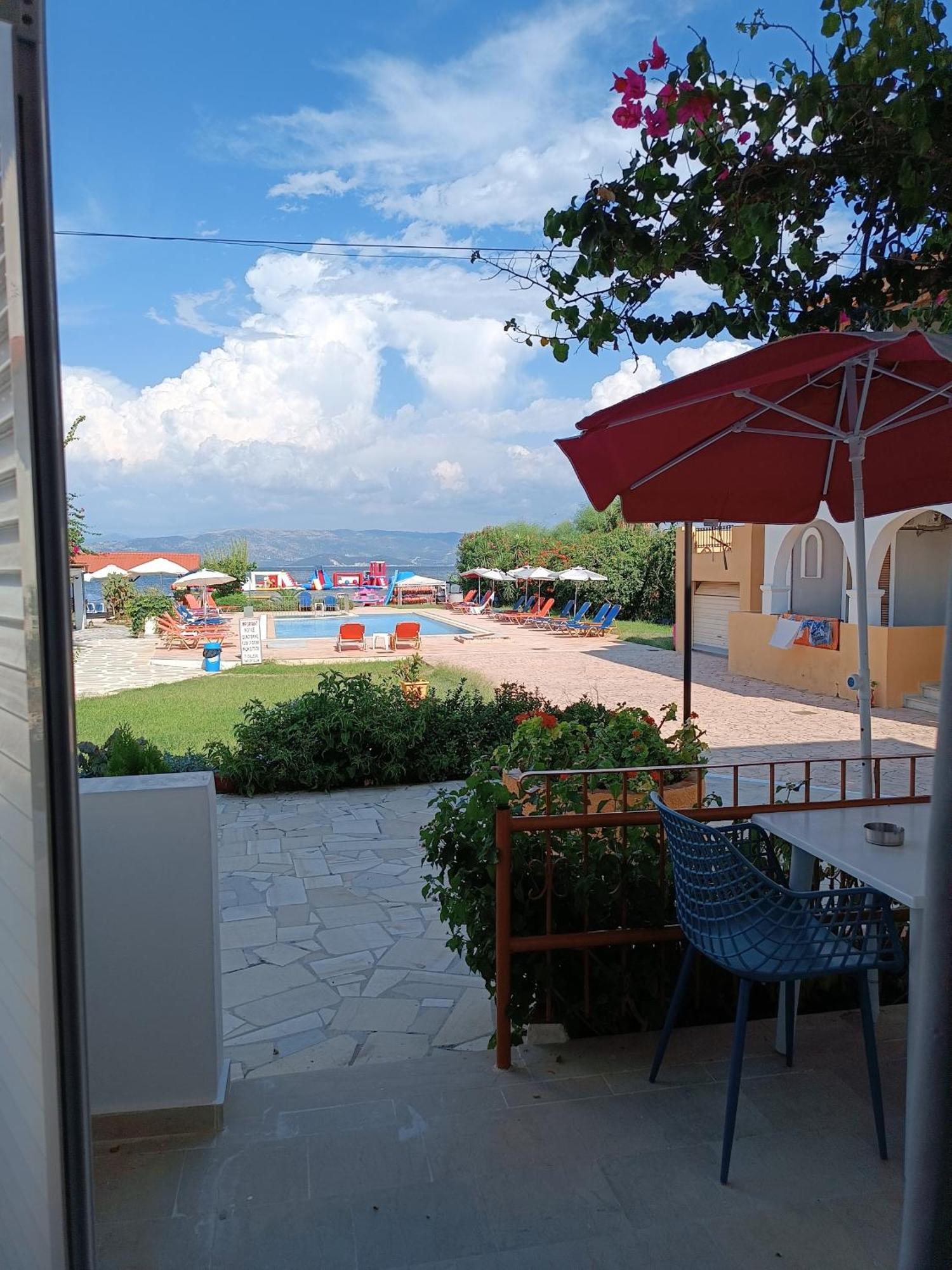 Sofia Beach Apartments Kavos Exterior photo