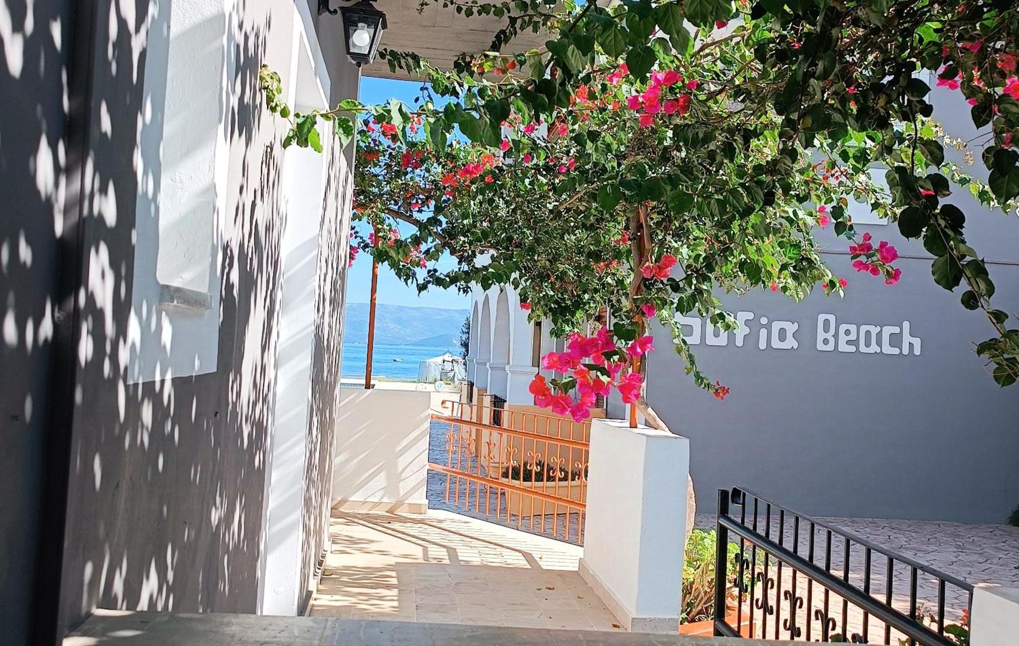Sofia Beach Apartments Kavos Exterior photo